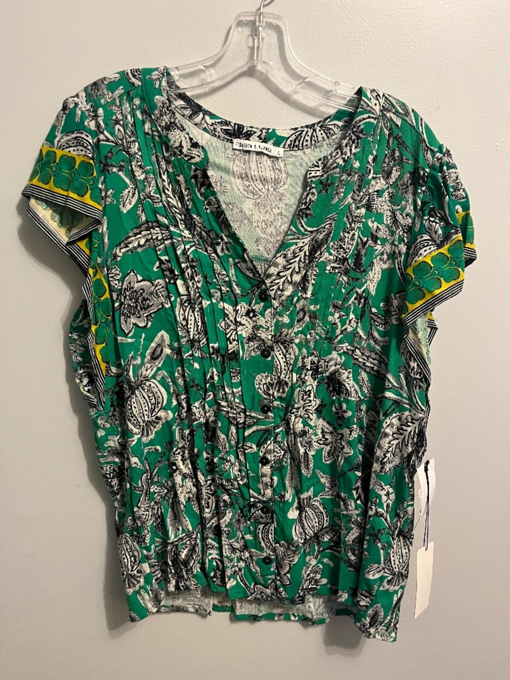 Figueroa & Flower Green Floral Button Front Top Sz L NWT